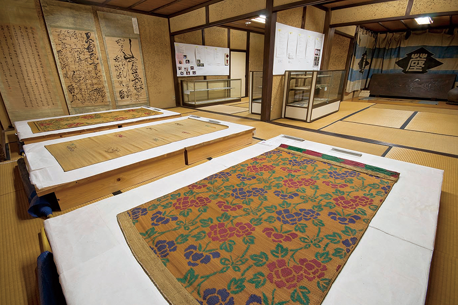 写真：錦莞