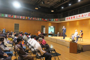 写真：開会式の様子