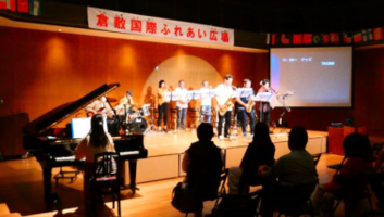 写真：ライブパフォーマンス2