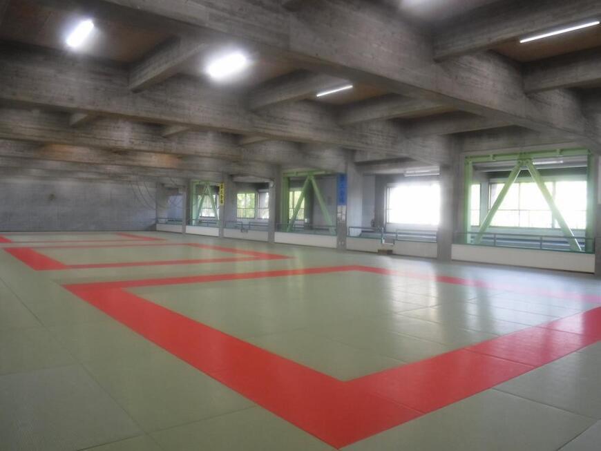 写真：倉敷武道館の内装