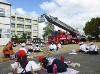 写真：消防車写生大会2