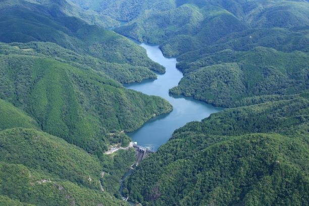 小阪部川ダムの航空写真です
