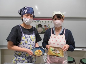 写真：8月2日の調理の様子2
