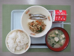 写真:小学校献立2024年5月21日