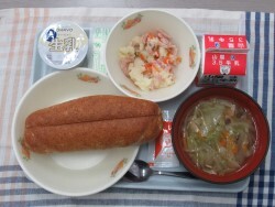 写真：小学校献立2023年12月7日