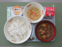 写真:中学校献立2024年3月18日