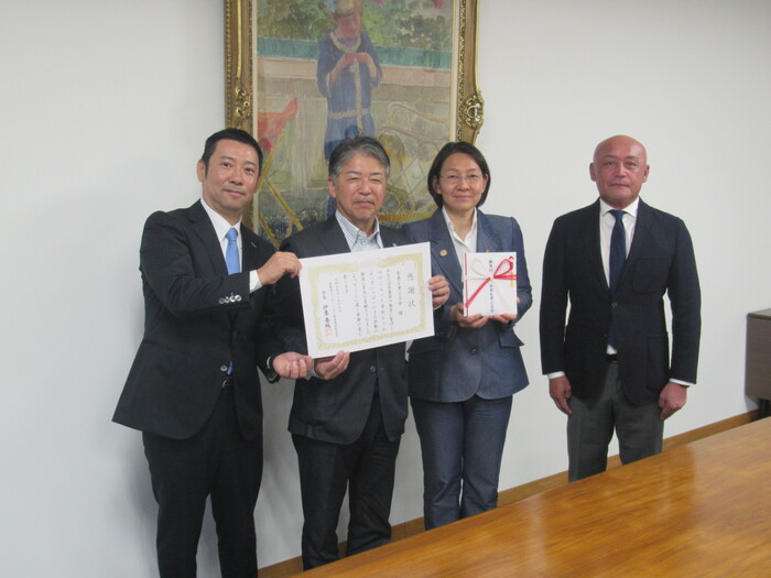 写真:令和7年11月17日寄附採納式