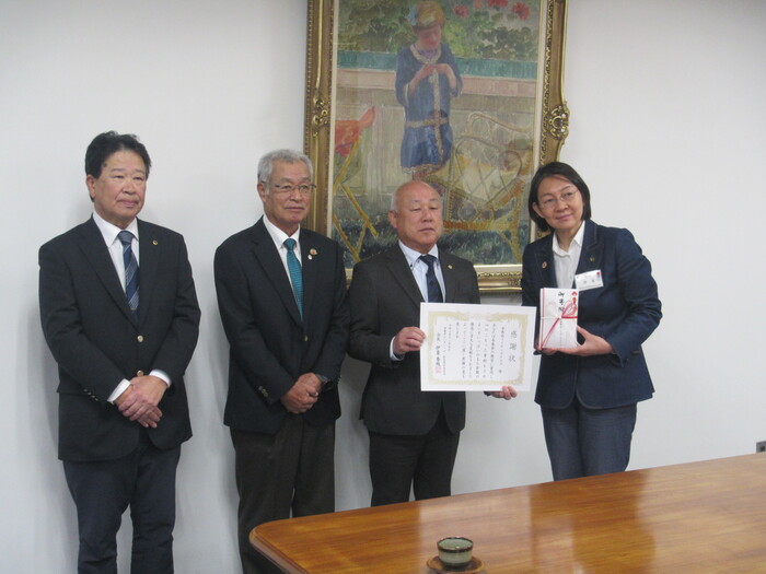 写真：令和7年12月5日寄附採納式