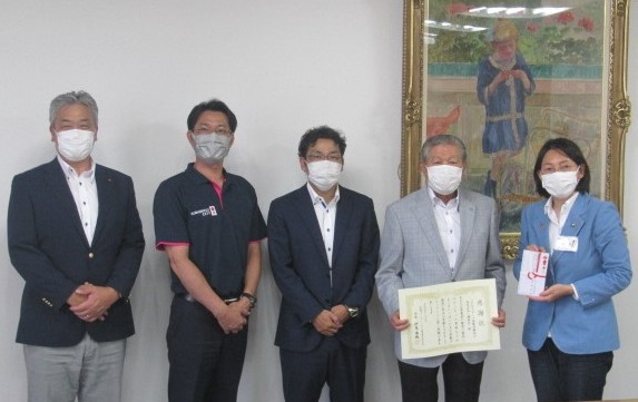 写真：令和4年8月5日寄附採納式