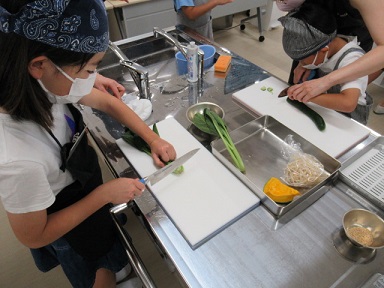写真：調理の様子2