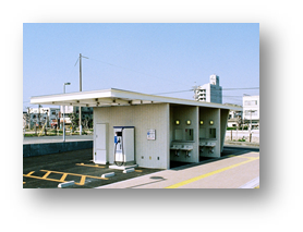 写真：電気自動車急速充電設備