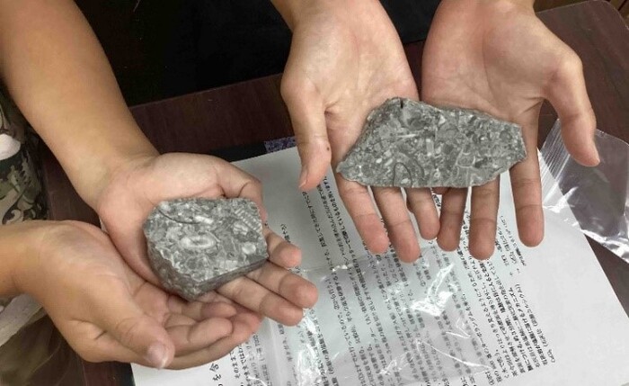 磨きあがった石灰岩2
