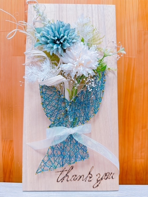 ストリングアートでフラワーブーケ