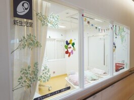 写真：4東病棟（新生児室）