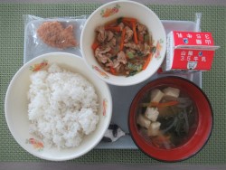 3月4日献立写真(中学校)