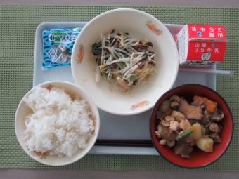 令和7年4月15日献立写真(中学校)