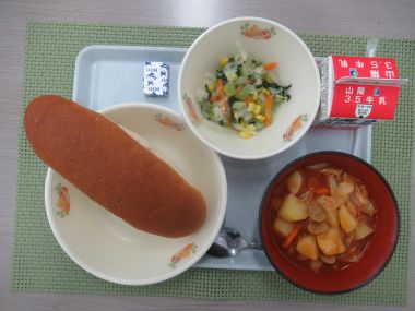 令和7年6月12日献立写真（中学校）