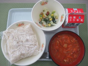 令和7年6月25日献立写真（小学校）