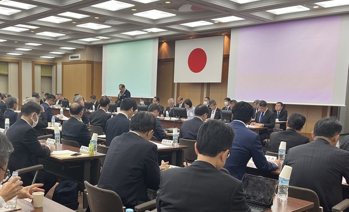 全国市長会理事会に出席する伊東市長の写真