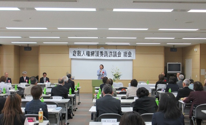 挨拶をする伊東市長の写真