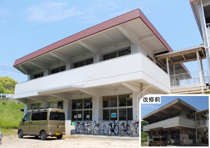 玉島西中学校金工木工室棟の外壁改修の外観の写真（改修前・改修後）