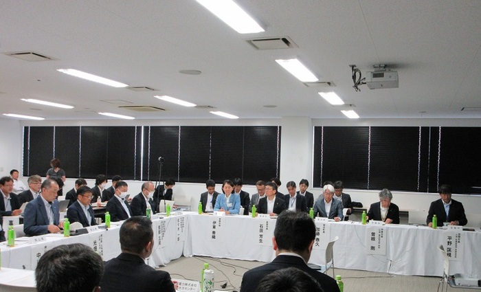 減災対策協議会に出席する伊東市長の写真