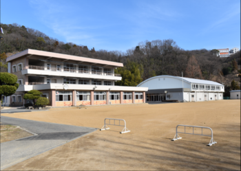 校舎の写真