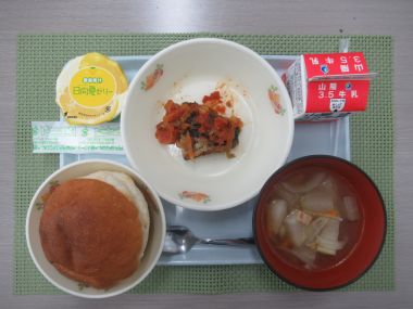 令和7年9月25日献立写真（中学校）