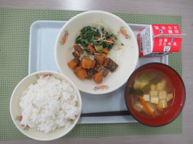 令和7年10月3日献立写真