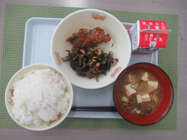 令和7年10月17日献立写真