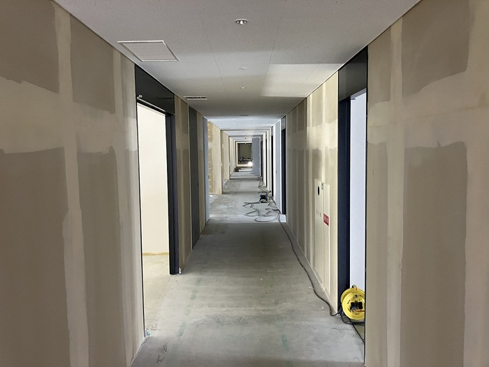 2階廊下施工