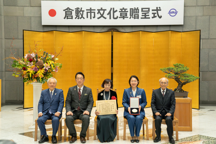 大賀紀美子さん記念撮影1
