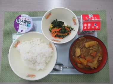 令和7年12月17日献立写真（中学校）