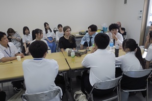 生活体験団員との交流2