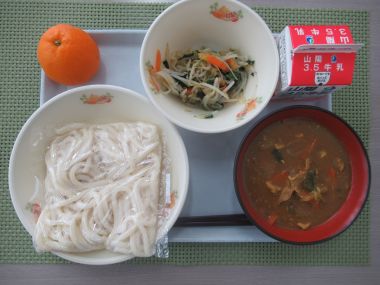 令和8年2月4日献立写真（中学校）