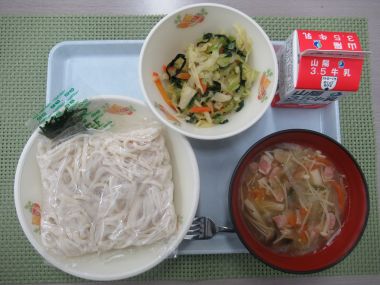 令和8年2月25日献立写真（小学校）