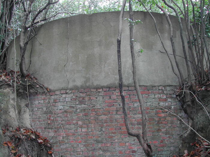 貯水槽跡の写真