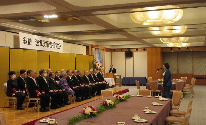 挨拶をする伊東市長の写真