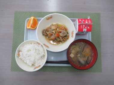 令和8年3月17日献立写真（中学校）