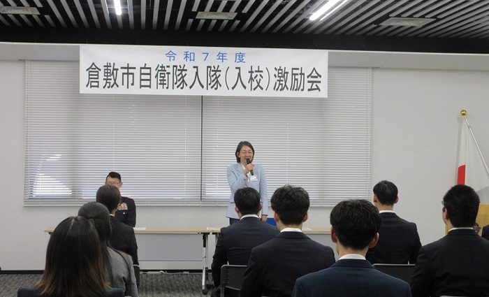 挨拶をする伊東市長の写真