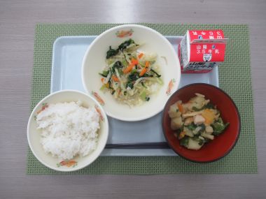 令和8年4月24日献立写真（小学校）