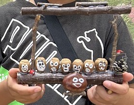 どんぐりの置物
