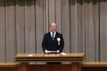 下津井中学校荻野校長による謝辞の写真