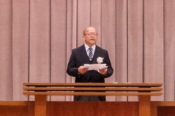 荻野校長によるお礼のことばの写真