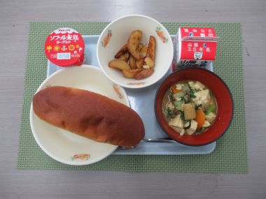 令和8年6月18日献立写真