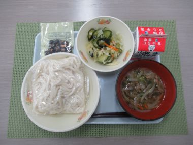 令和8年6月24日献立写真（中学校）