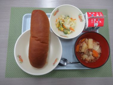 令和8年6月25日献立写真（小学校）