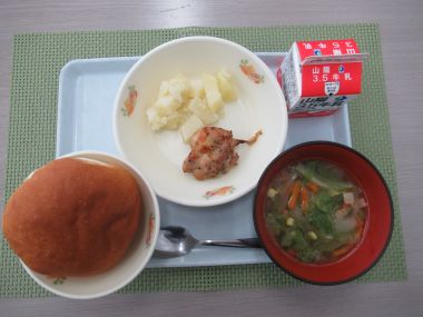 令和8年9月17日献立写真