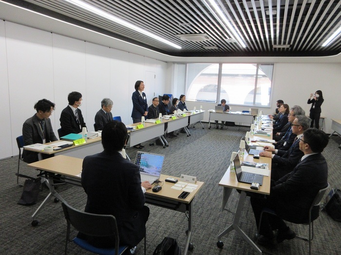 意見交換をする伊東市長