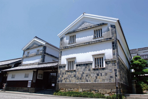 16倉敷民藝館
